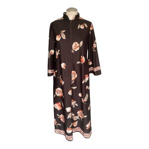 David Brown California Floral Nightgown – Size L